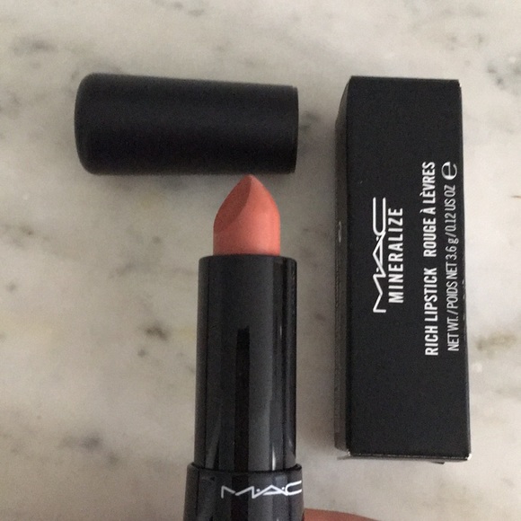 Mac Mineralize Rich Lipstick Posh Tone Nib